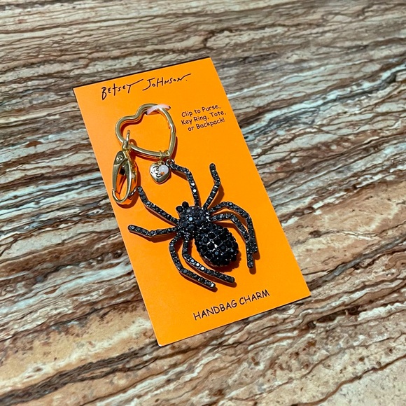 Betsey Johnson Gold Black Gunmetal Crystal Spider Key Fob Bag Charm Keychain - Picture 3 of 8